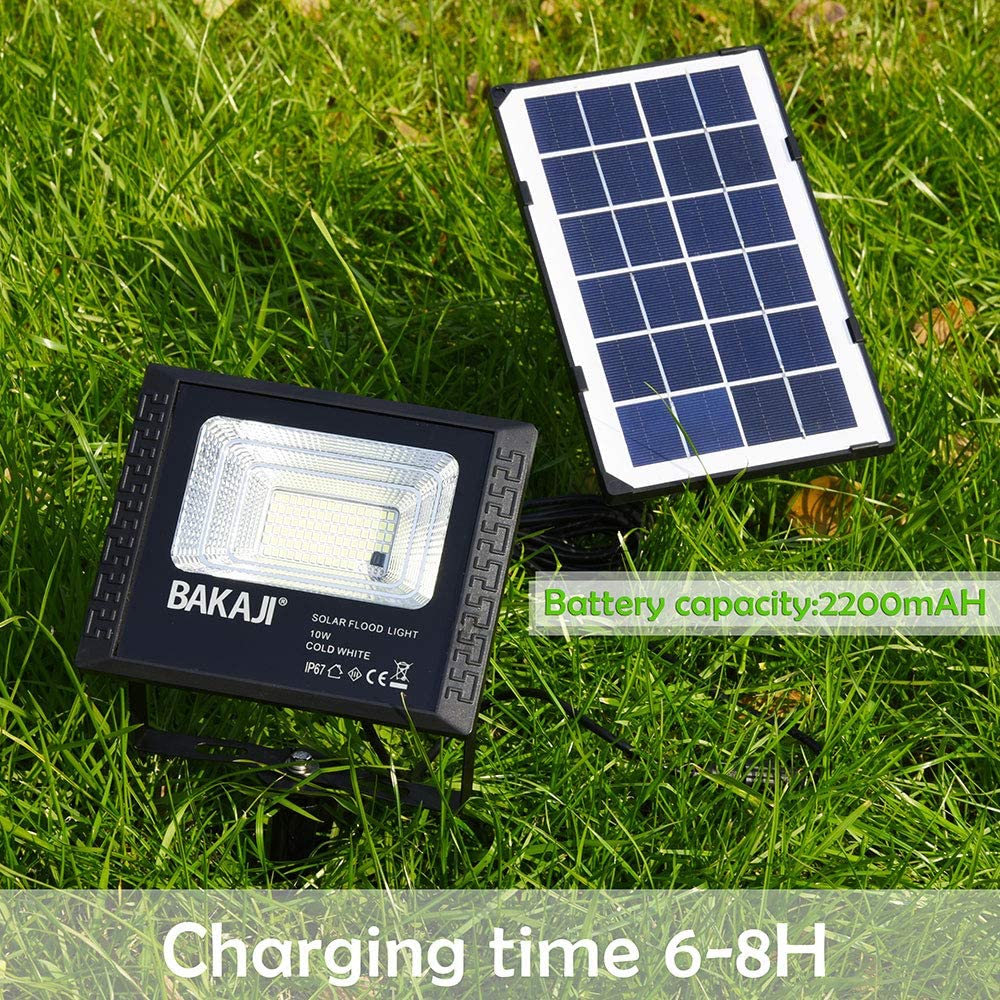 Proiettore faro stradale led luminoso con pannello solare fotovoltaico Proiettore faro stradale led luminoso con pannello solare fotovoltaico